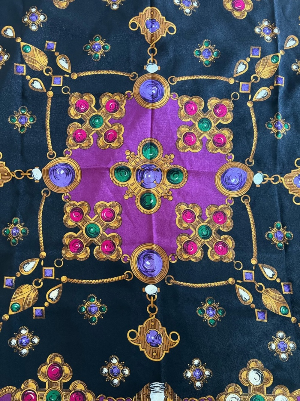 Adrienne Vittadini Square Scarf Jewelry Chain Print Purple Gold Vintage Style - Picture 4 of 6